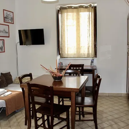 Castellano Apartament *